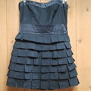 Strapless mini black silk dress with squares